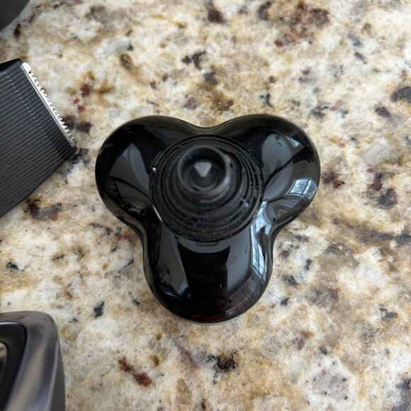 Philips Norelco Series 9000 S9311 Shaving Grooming Kit Set - Picture 3 of 12